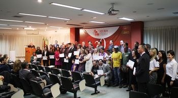 Cátedra de Direitos Humanos da FAMES recebe Menção Honrosa Cátedra de Direitos Humanos da FAMES recebe Menção Honrosa