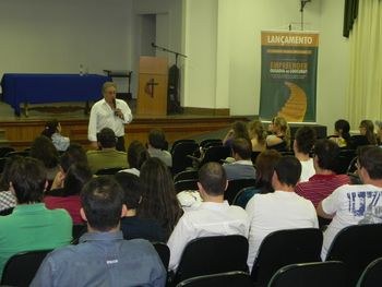 Empreendedorismo é tema de palestra para acadêmicos(as) de Administração e Ciências Contábeis Empreendedorismo é tema de palestra para acadêmicos(as) de Administração e Ciências Contábeis