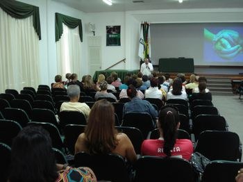 Escola para Adultos participa de palestra e confraternização Escola para Adultos participa de palestra e confraternização