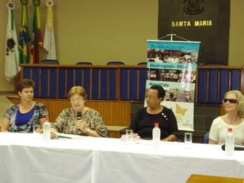 Missionária que dá nome a Cátedra de Gênero da FAMES participa de Painel na Câmara de Vereadores Missionária que dá nome a Cátedra de Gênero da FAMES participa de Painel na Câmara de Vereadores