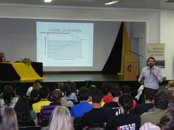 Mostra Acadêmica tem mais de 300 inscritos em sua 5ª edição Mostra Acadêmica tem mais de 300 inscritos em sua 5ª edição