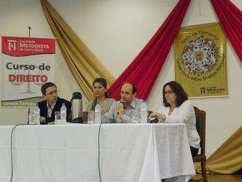 Roda de Chimarrão da FAMES discutiu novas tendências do direito de família Roda de Chimarrão da FAMES discutiu novas tendências do direito de família