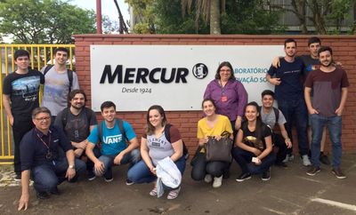 Alunos de Administração fazem visita ao laboratório de inovação social da Mercur