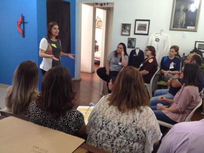 Equipe pedagógica e administrativa do Colégio Americano recebe capacitação na metodologia Design Thinking com docente do IPA